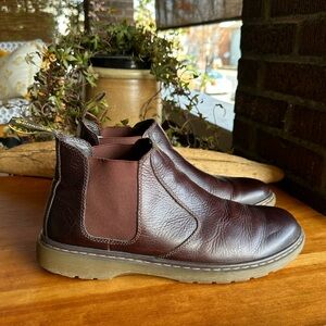 Dr Martens Conrad brown leather Chelsea boot w/bouncing air wair sole. Sz 13